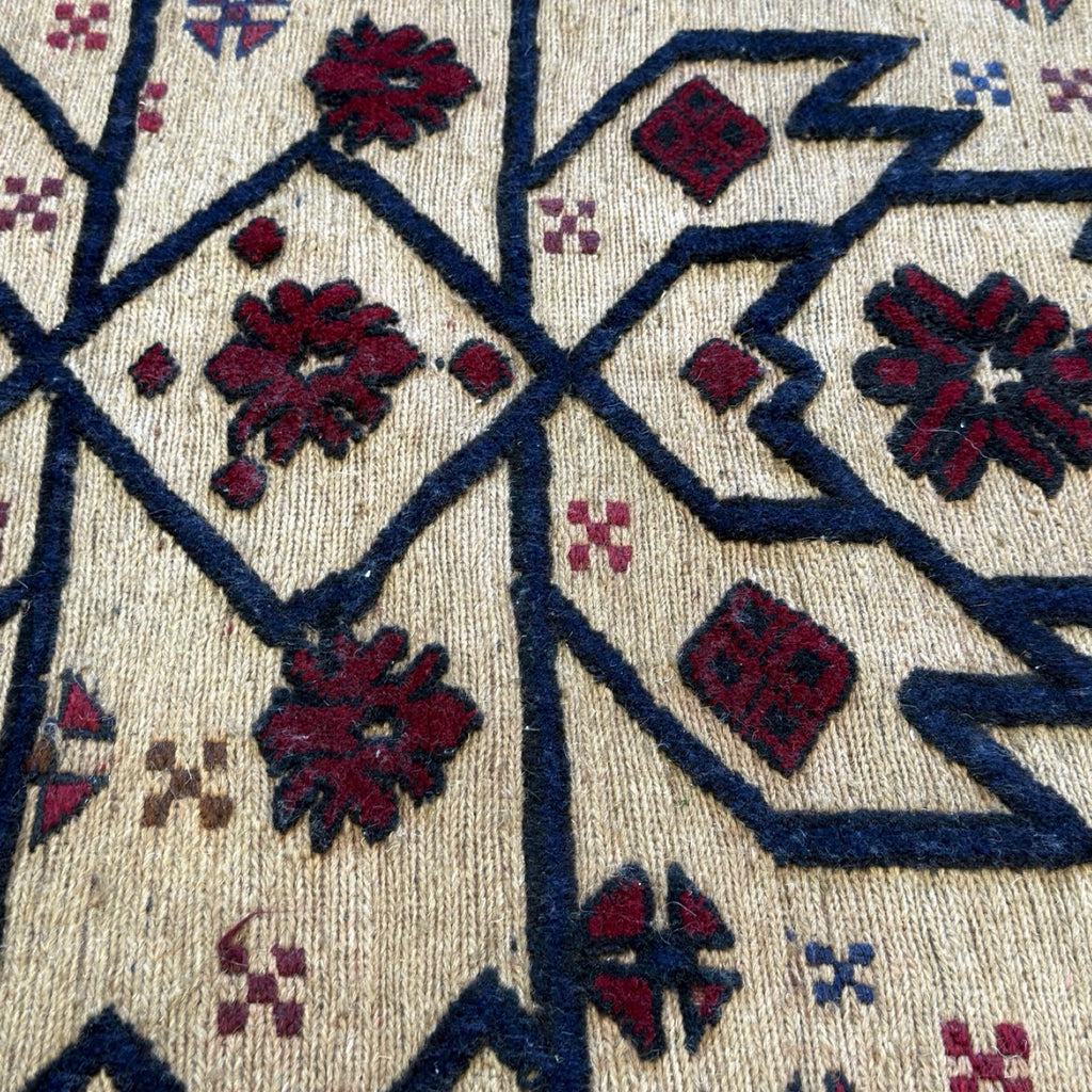 284 x 190 cm Afghan Kilim Barjesta with Bold Botanical Medallions – Handwoven Wool