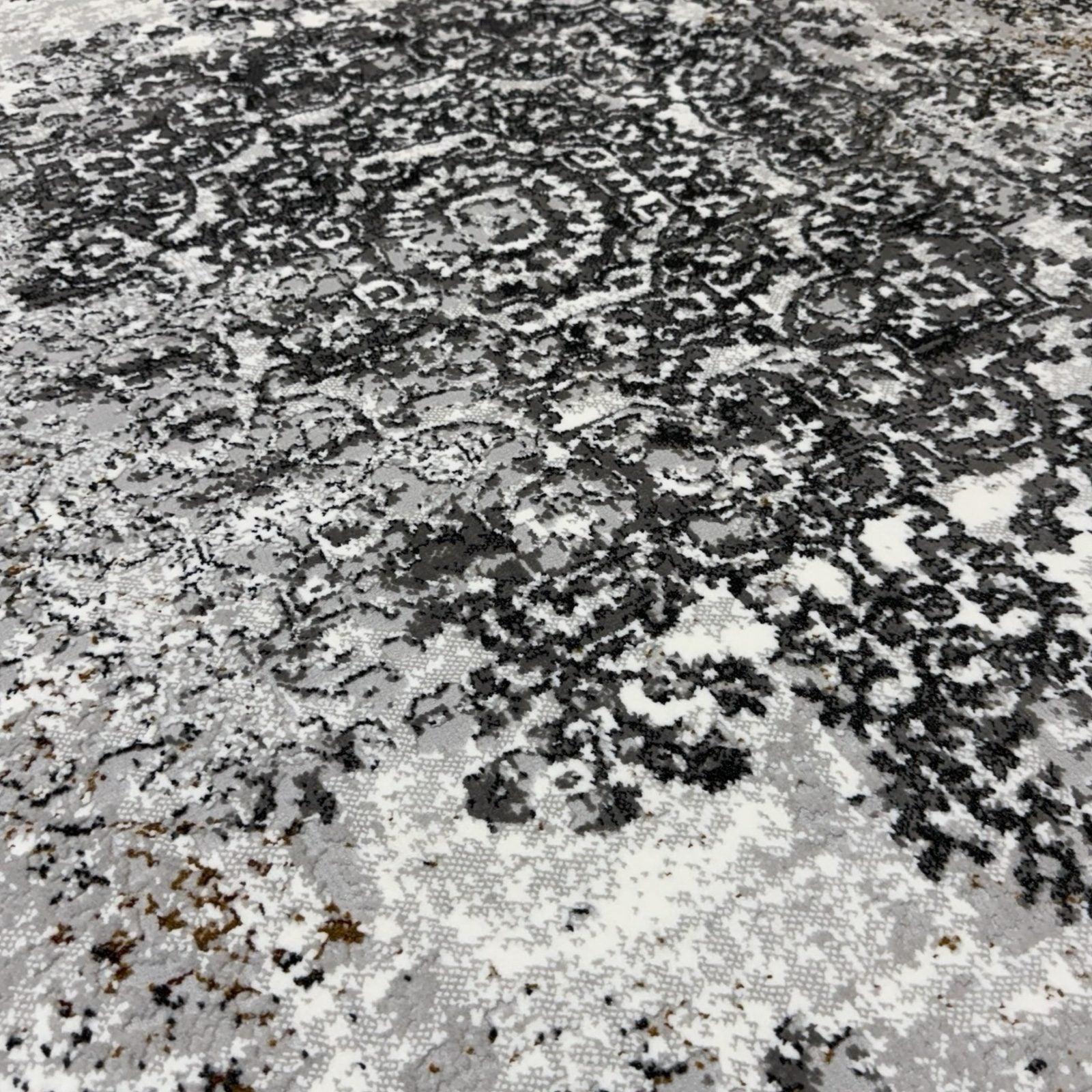 230 x 160 cm Persian Vintage Design Machine Made Rug