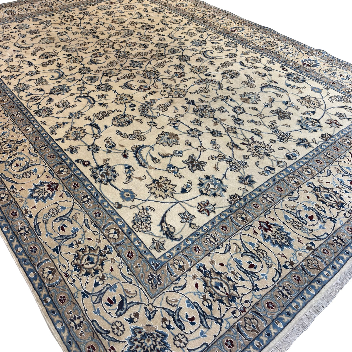 355 x 250 cm Hand Knotted Nain Afshan – Wool & Silk Rug
