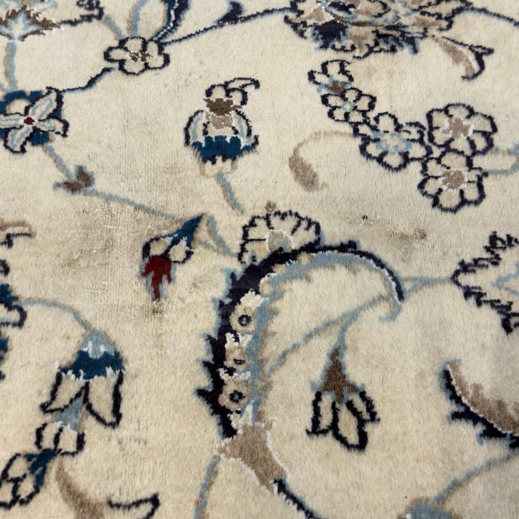 355 x 250 cm Hand Knotted Nain Afshan – Wool & Silk Rug