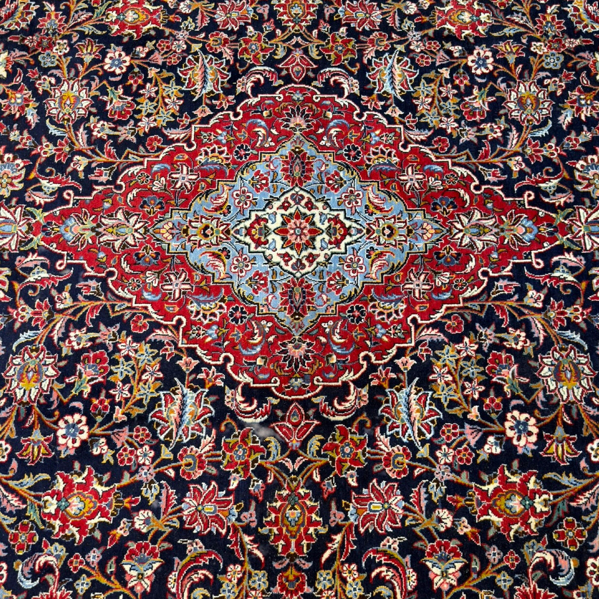 409 x 300 cm Hand Knotted Navy & Red Persian Kashan – Wool Rug
