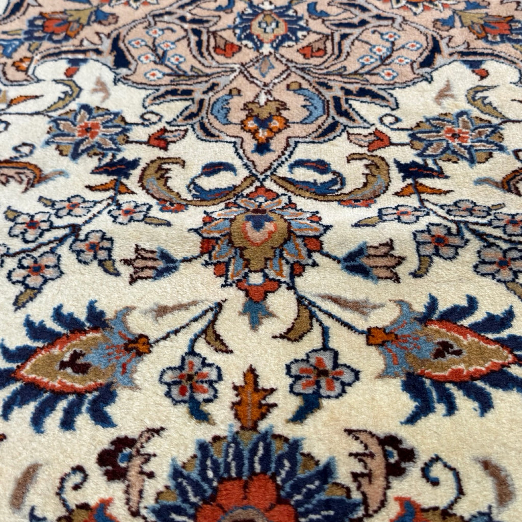 347 x 255 cm Hand-Knotted Persian Kashamar Rug