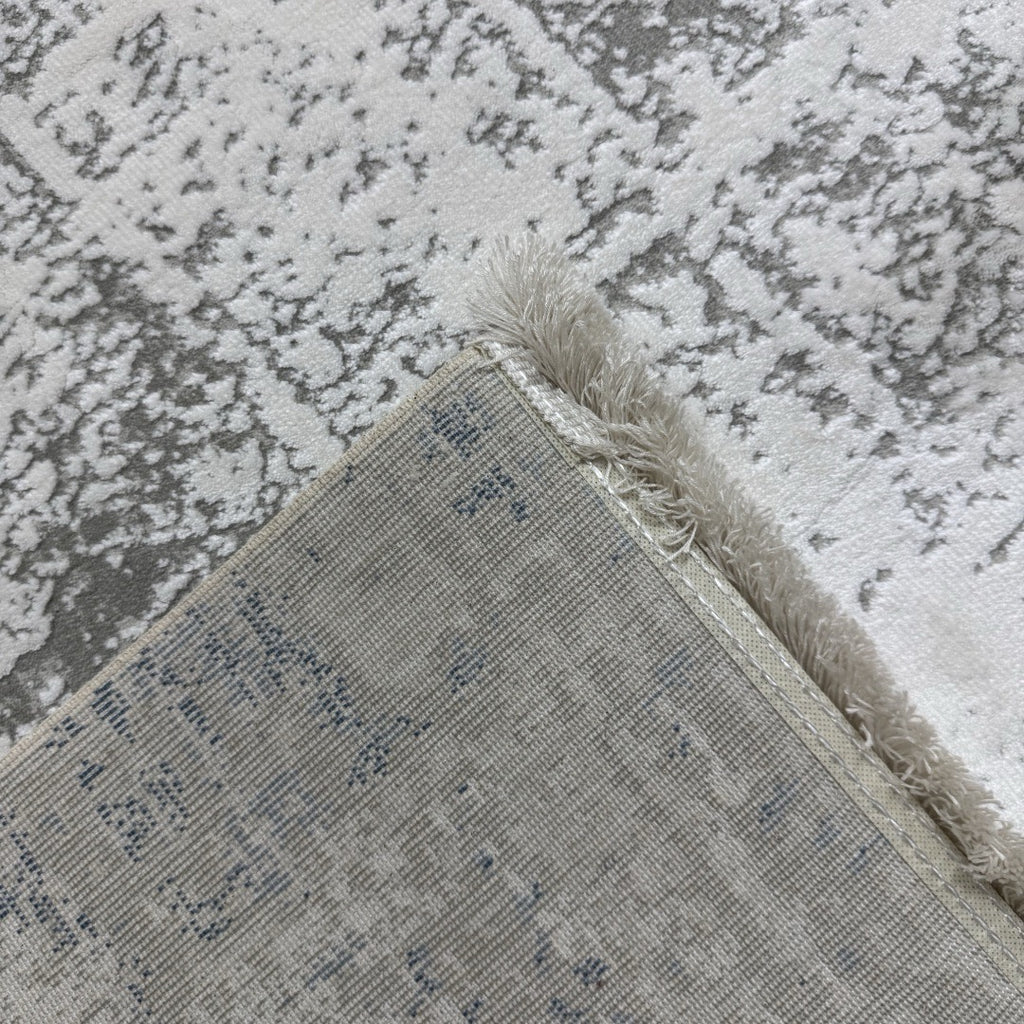 230 x 160 cm Soft Grey & Blue Distressed Border Rug