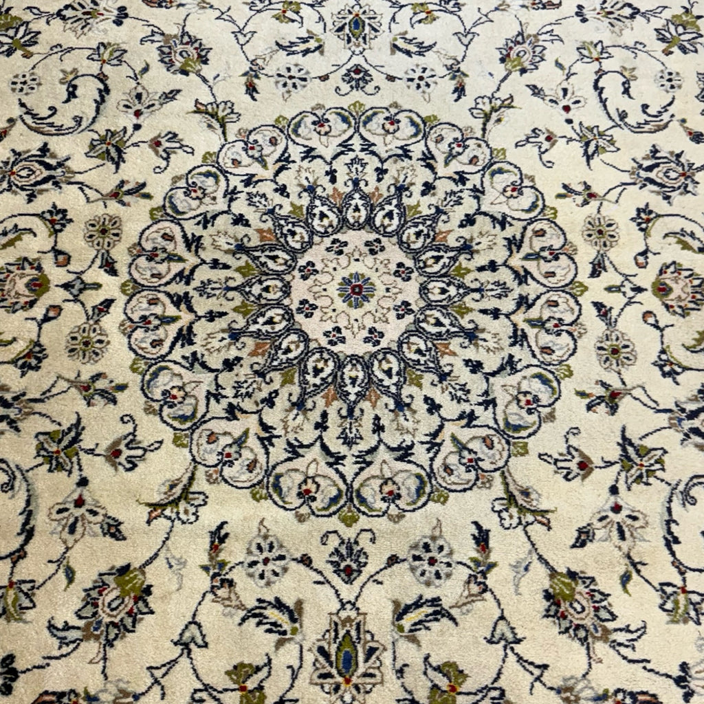 346 x 246 cm Hand Knotted Persian Kashan Wool Rug