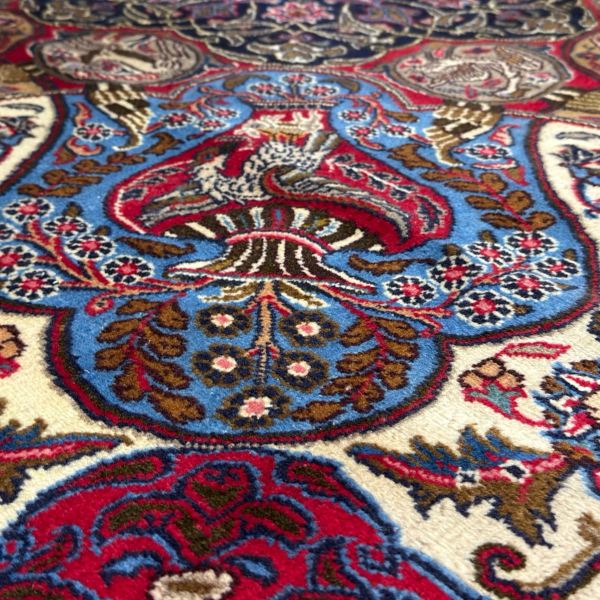 295 x 297 cm Rare Square Persian Perspolis Kashmar Hand-Knotted Wool Rug