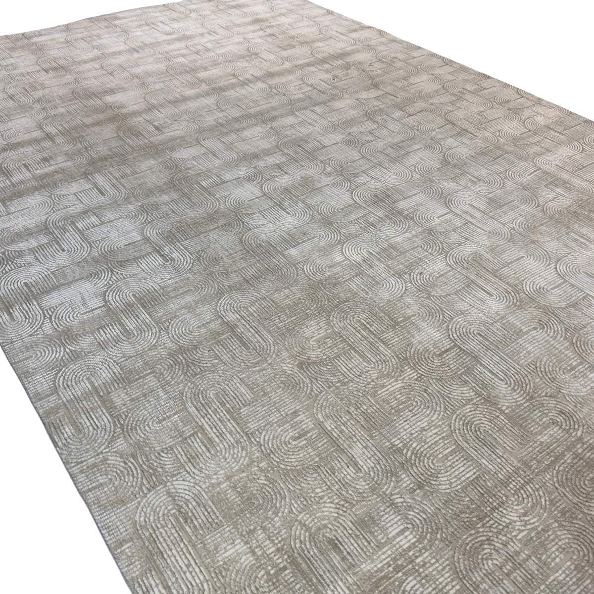 300 x 200 cm Milat Modern Geometric Viscose & Acrylic Rug