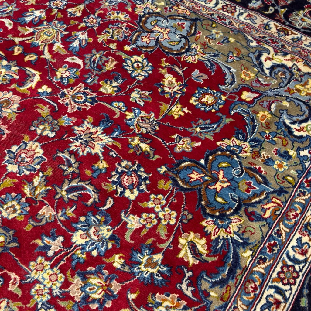 400 x 295 cm Persian Najafabad Hand-Knotted Red Wool Rug