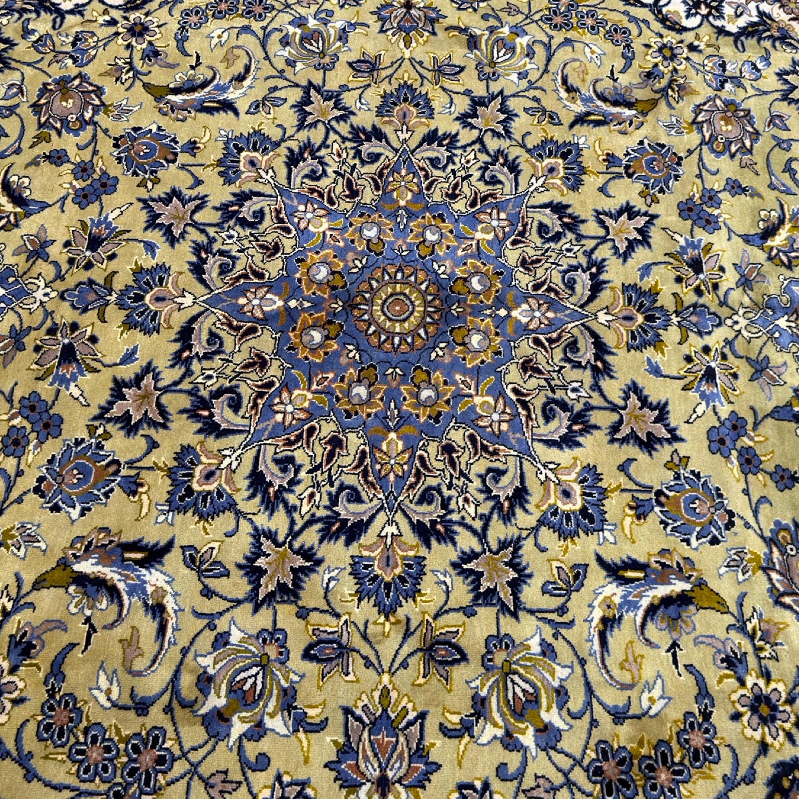 390 x 288 cm Hand-Knotted Persian Najafabad Rug
