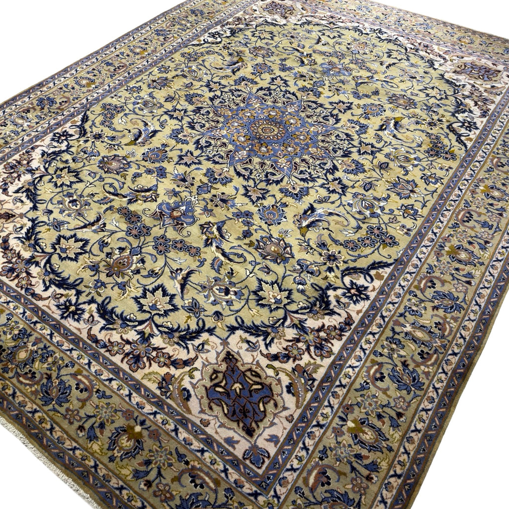 390 x 288 cm Hand-Knotted Persian Najafabad Rug