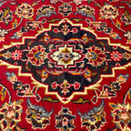 130 x 76 cm Hand-Knotted Persian Kashan Wool Rug