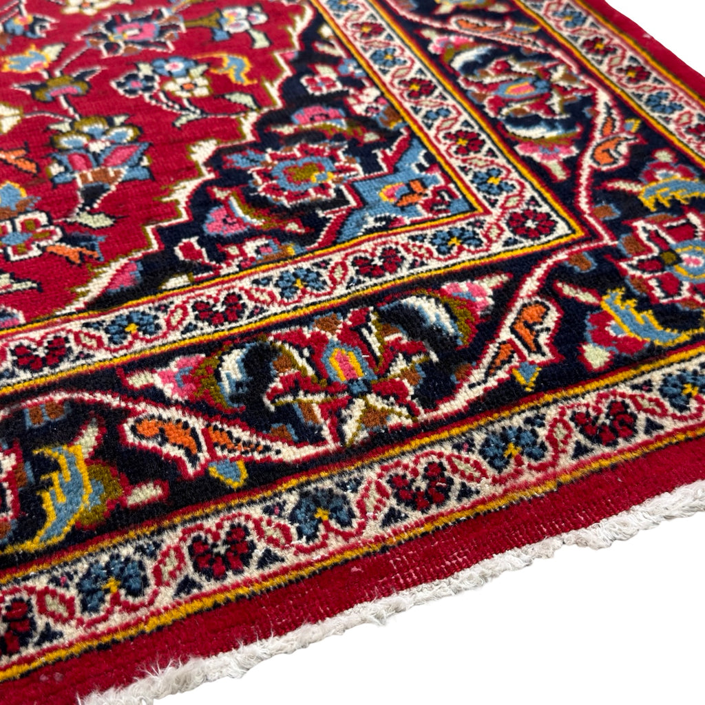 156 x 104 cm Hand-Knotted Persian Kashan Wool Rug