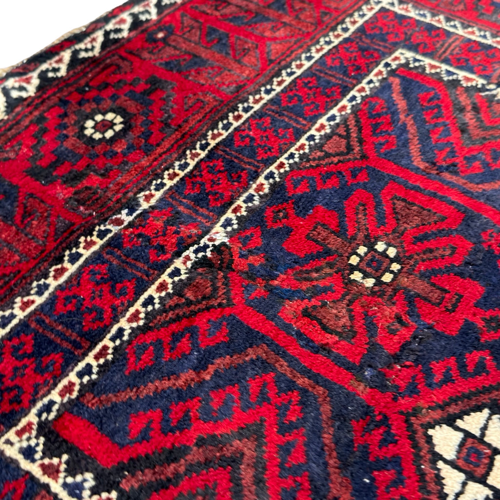 140 x 120 cm Hand-Knotted Persian Baluch Wool Rug