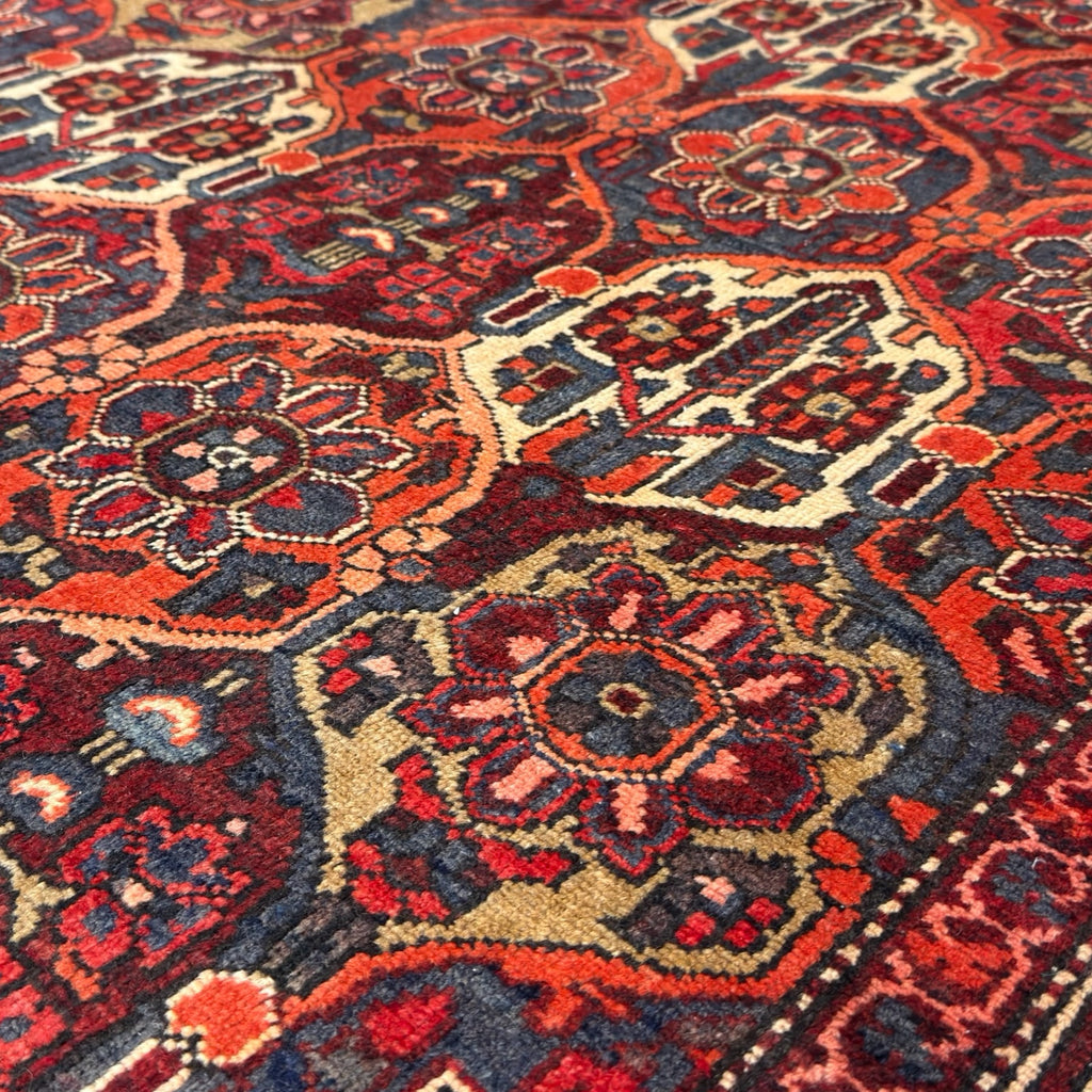 200 x 153 cm Hand-Knotted Antique Persian Bakhtiari Rug