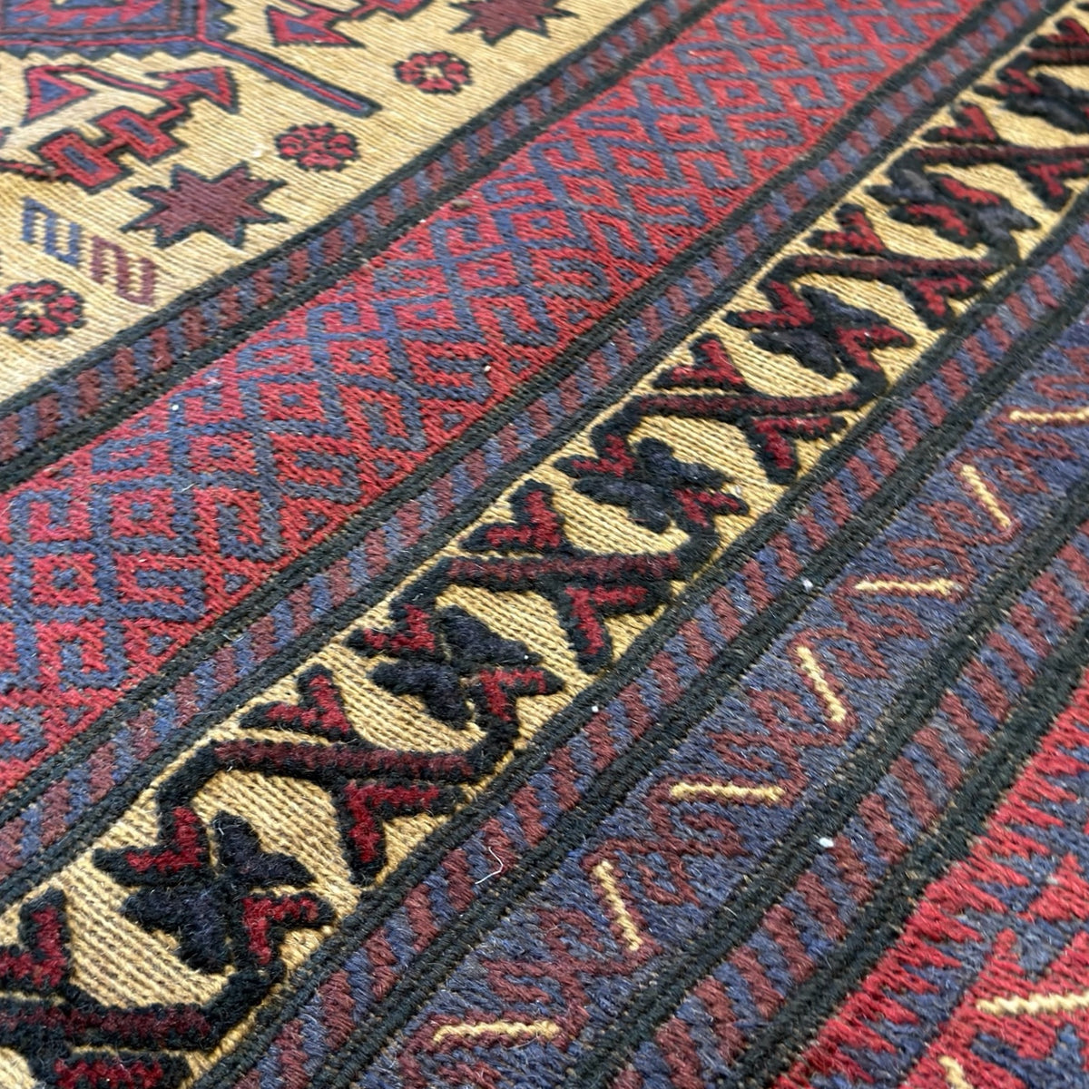 300 x 200 cm Kilim-Barjesta with Star Medallion Field – Handwoven Wool