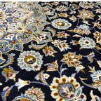 412 x 314 cm Hand-Knotted Persian Kashan Medallion Rug