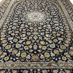 412 x 314 cm Hand-Knotted Persian Kashan Medallion Rug