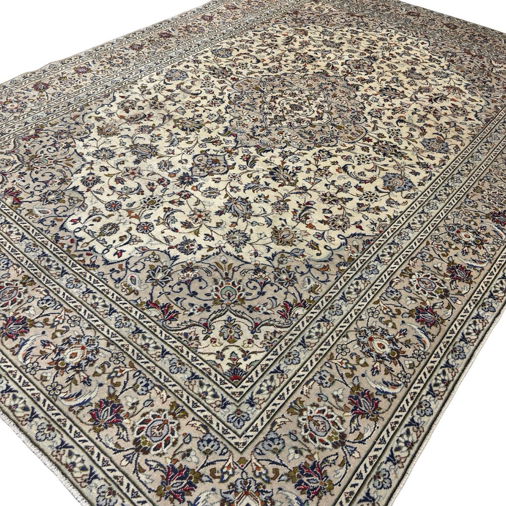 342 x 244 cm Hand-Knotted Persian Vintage Kashan Wool Rug – Ivory & Beige