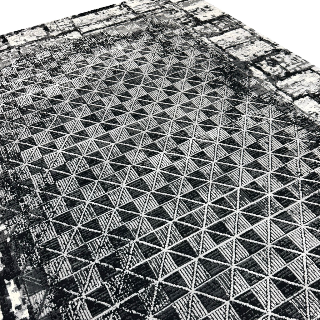 230 x 160 cm Black & Grey Geometric Grid Rug