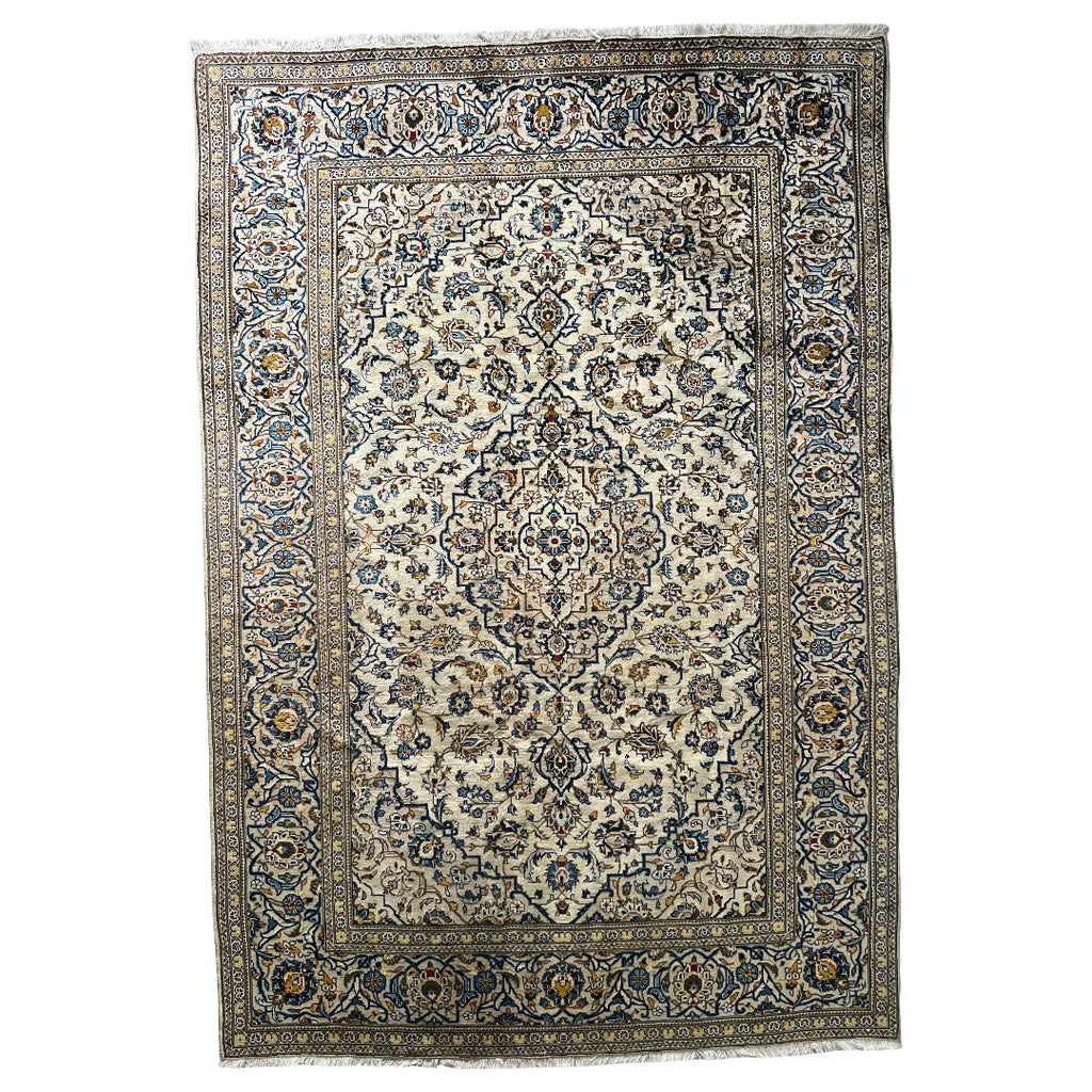 290 x 196 cm Hand-Knotted Floral Persian Kashan Cream Rug