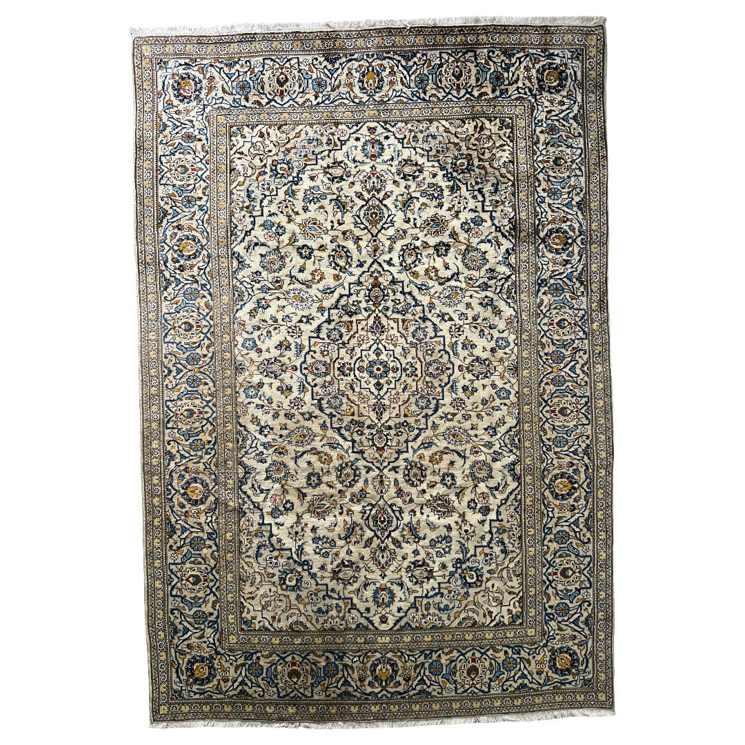 290 x 196 cm Hand-Knotted Floral Persian Kashan Cream Rug