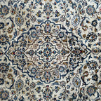 290 x 196 cm Hand-Knotted Floral Persian Kashan Cream Rug