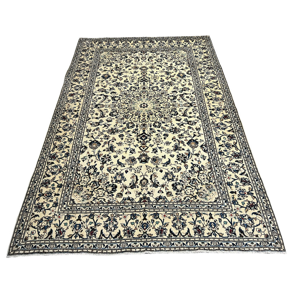 301 x 197 cm Hand-Knotted Floral Persian Kashan Cream Wool Rug