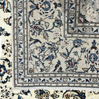 301 x 197 cm Hand-Knotted Floral Persian Kashan Cream Wool Rug