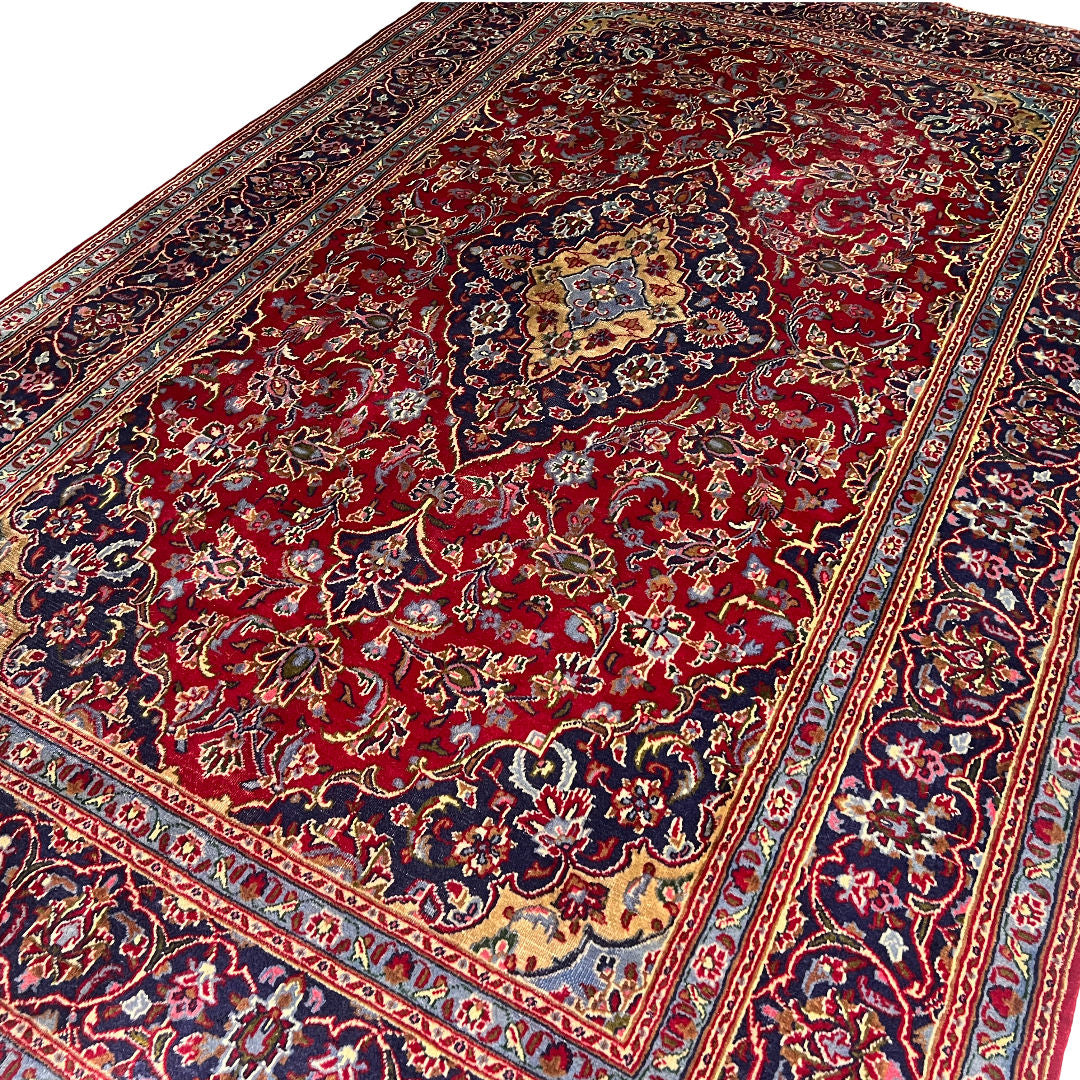 284cm x 190cm Hand-Knotted Persian Mashad - Wool Rug