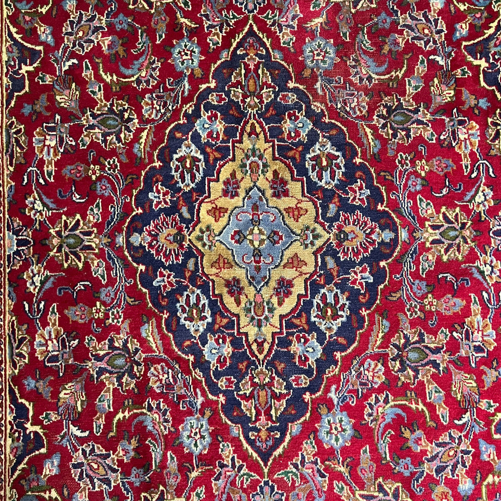 284cm x 190cm Hand-Knotted Persian Mashad - Wool Rug