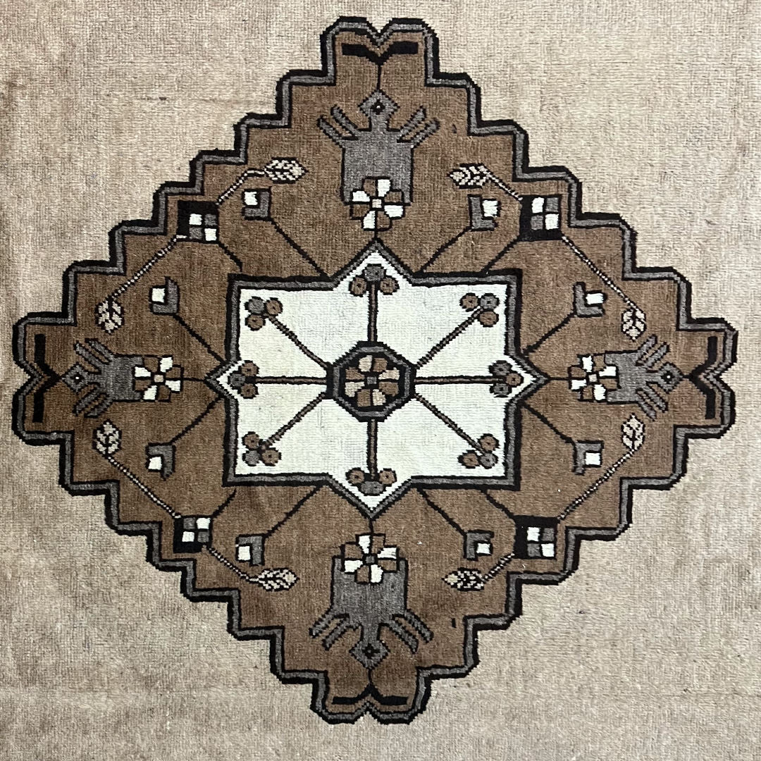 275cm x 195cm Hand-Knotted Camel Wool Tribal Vintage Rug