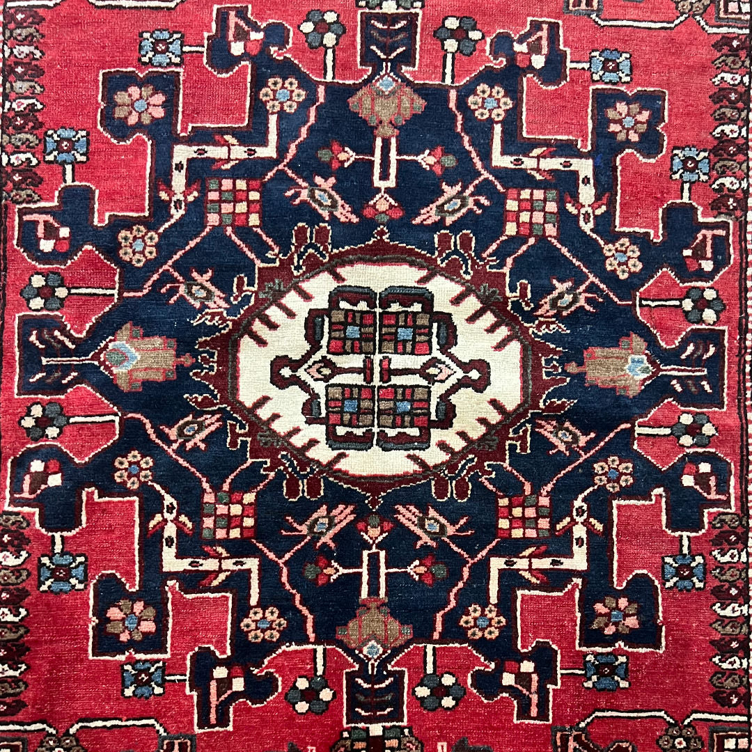 190cm x 133cm Hand-Knotted Persian Vintage Zanjan
