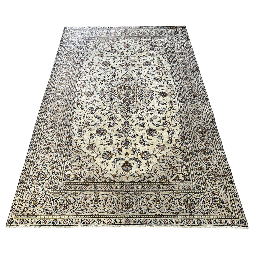 294 x 190 cm Hand-Knotted Floral Persian Kashan Cream Rug