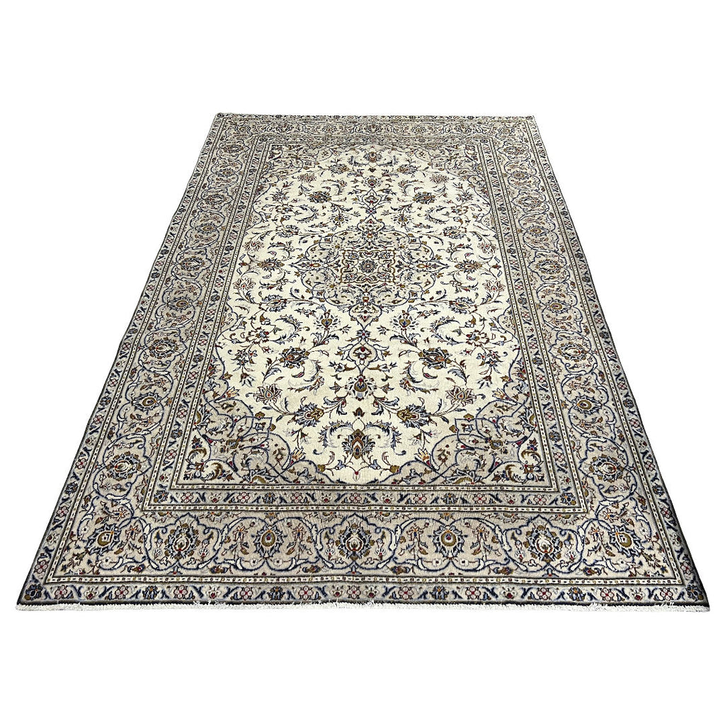 294 x 190 cm Hand-Knotted Floral Persian Kashan Cream Rug