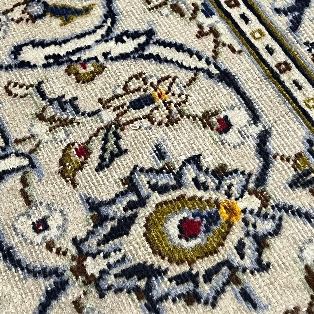 294 x 190 cm Hand-Knotted Floral Persian Kashan Cream Rug