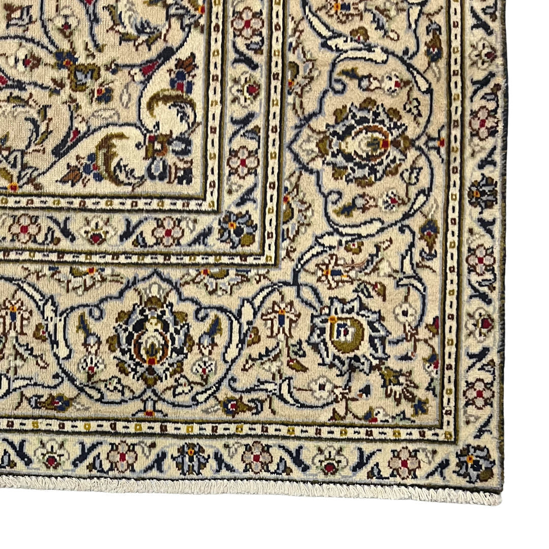 294 x 190 cm Hand-Knotted Floral Persian Kashan Cream Rug
