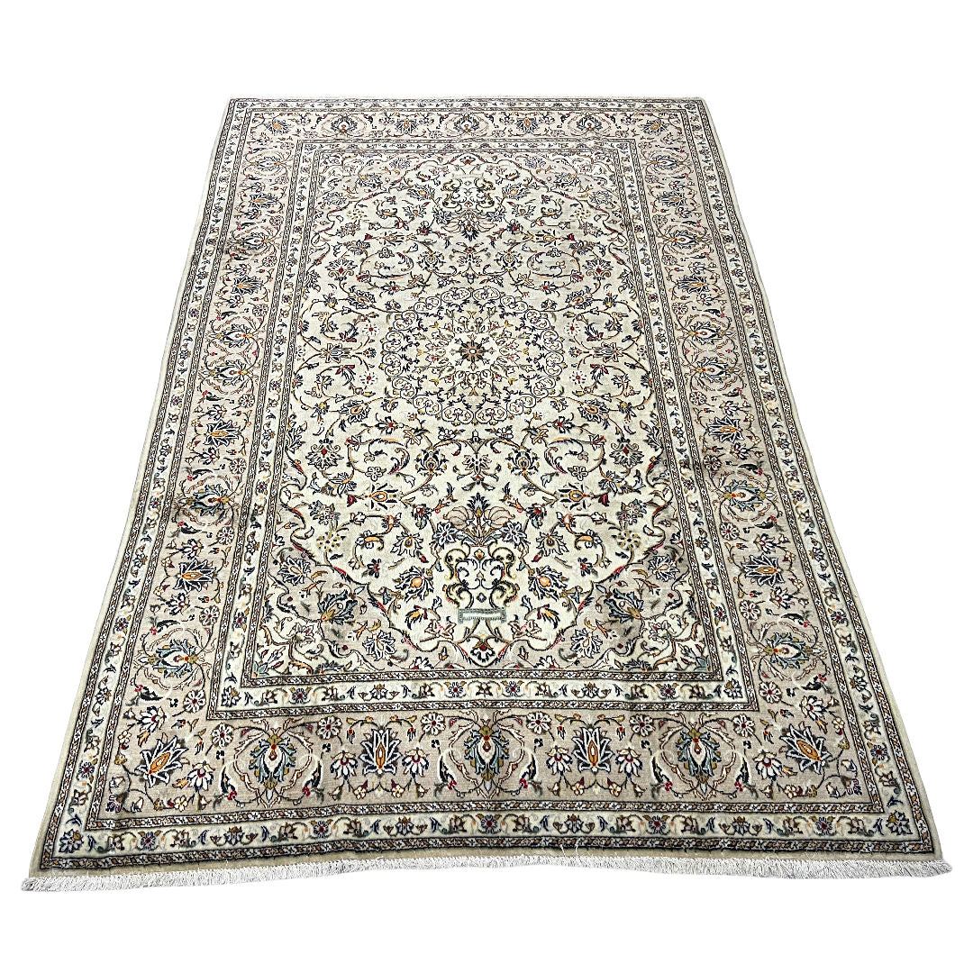 305 x 195 cm Hand-Knotted Floral Persian Kashan Cream Rug