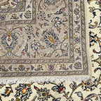 305 x 195 cm Hand-Knotted Floral Persian Kashan Cream Rug