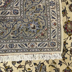 300 x 198 cm Hand-Knotted Persian Floral Kashan Cream Rug