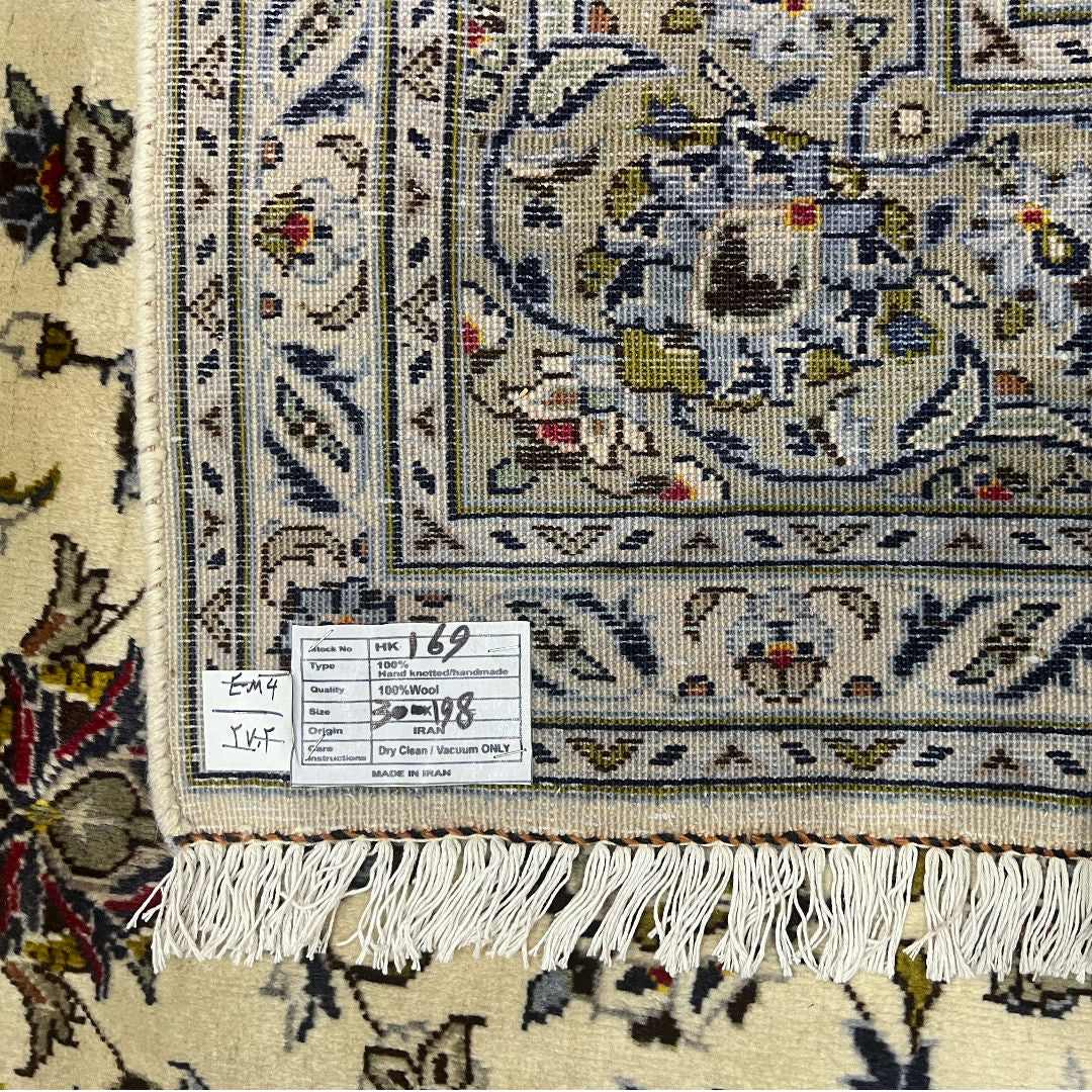 300 x 198 cm Hand-Knotted Persian Floral Kashan Cream Rug