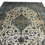 367 x 255 cm Hand-Knotted Persian Kashan Rug