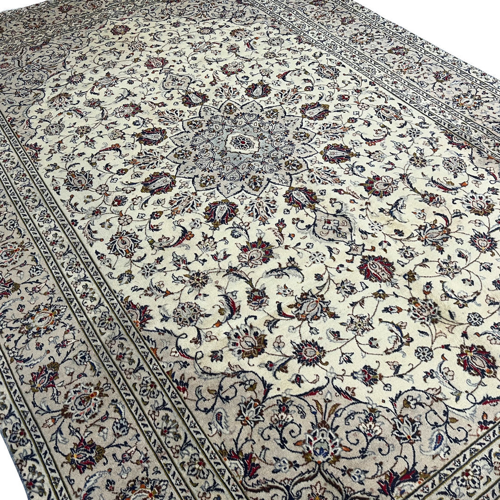 345 x 230 cm Hand-Knotted Persian Kashan Rug, Cream