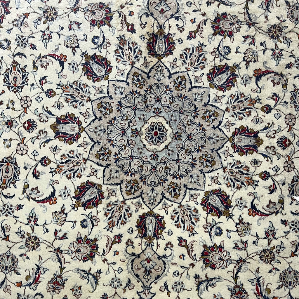 345 x 230 cm Hand-Knotted Persian Kashan Rug, Cream