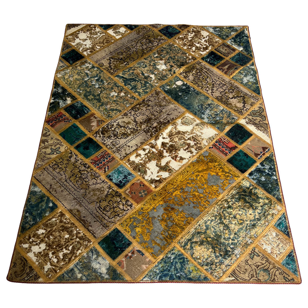 212 x 148 cm Hand-Knotted Ultra Vintage Persian Wool Rug