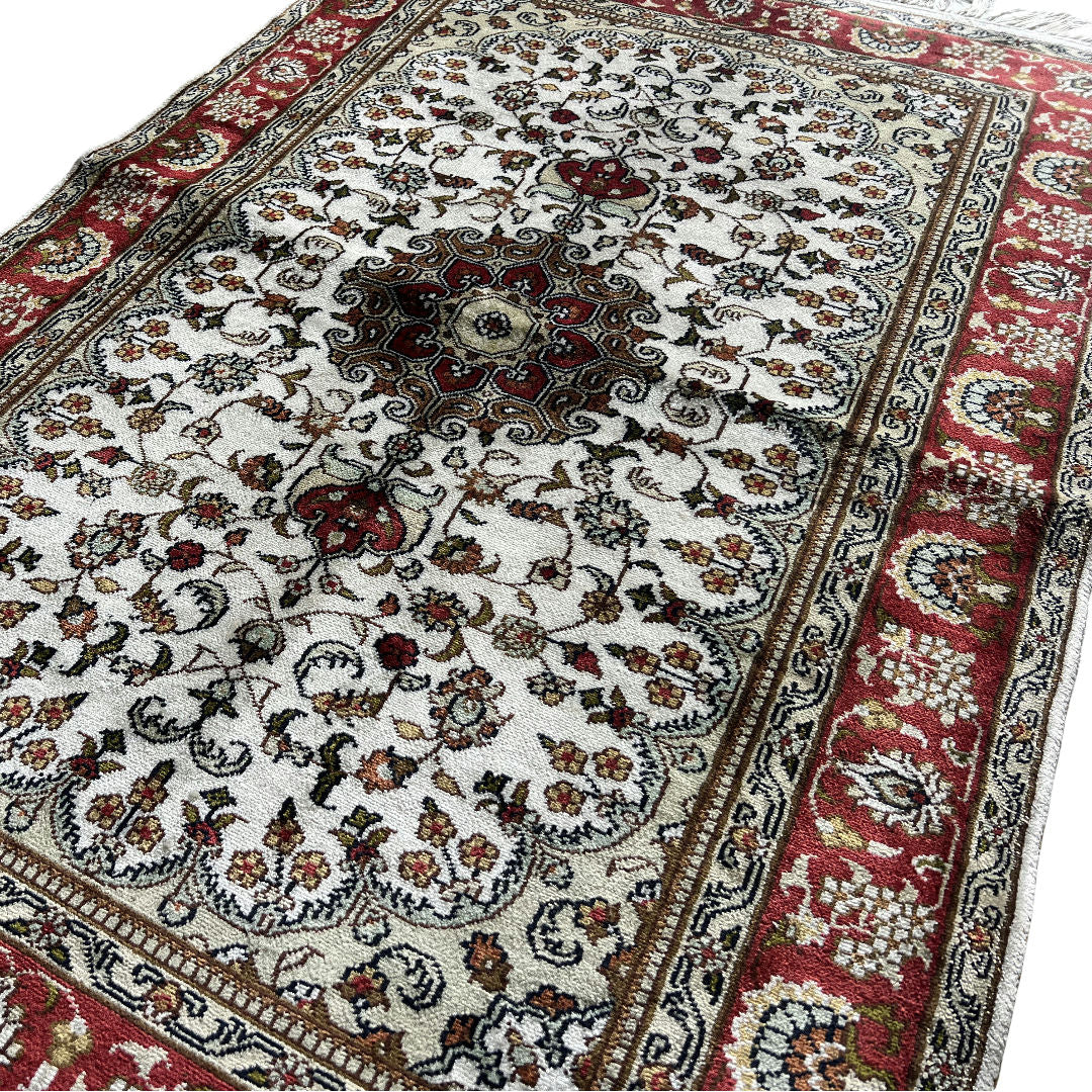 120 x 80 cm Hand-Woven Indian Silk Jaipur Oriental Rug