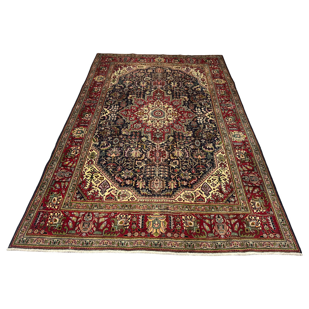 336 x 218 cm Hand-Knotted Persian Kashan Wool Rug