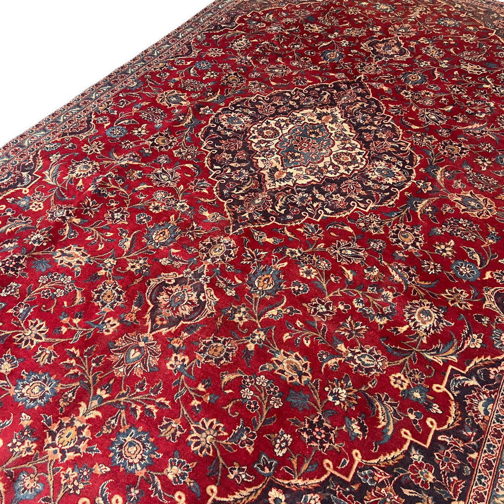 340 x 205 cm Hand-Knotted Persian Kashan Rug