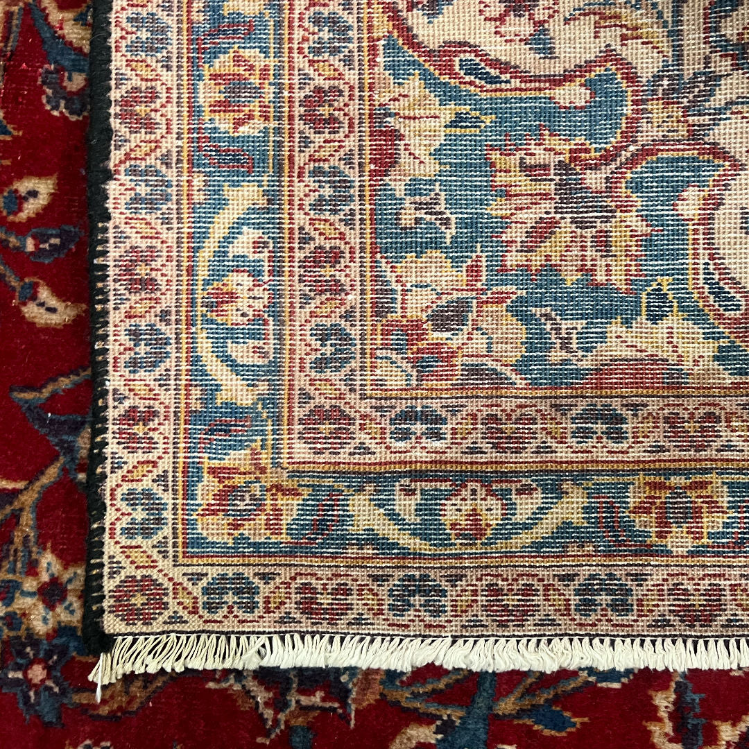 340 x 205 cm Hand-Knotted Persian Kashan Rug