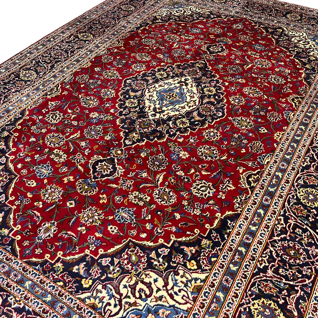 344 x 250 cm Hand-Knotted Persian Kashan Wool Rug