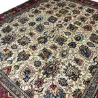 328 x 276 cm Hand-Knotted Persian Kashan Rug