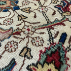 328 x 276 cm Hand-Knotted Persian Kashan Rug